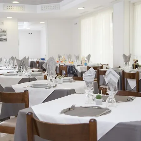 Silvia Hotel