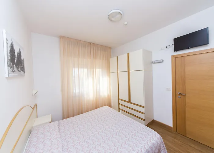 Hotel Silvia 3* Misano Adriatico