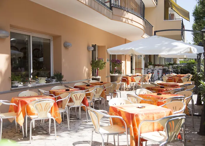 Hotel Silvia Hotell 3*