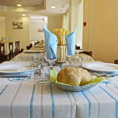 Hotel Hotel Silvia 3*